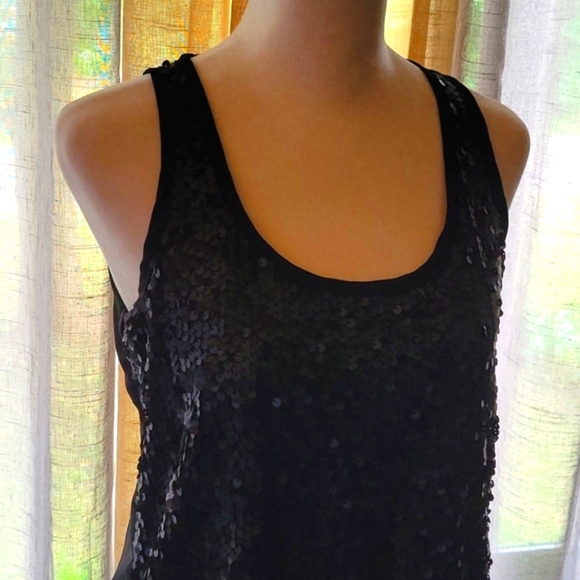 KIRRA SLEEVELESS BLACK DRESSY BLOUSE WITH SEQUINS - Picture 2 of 12